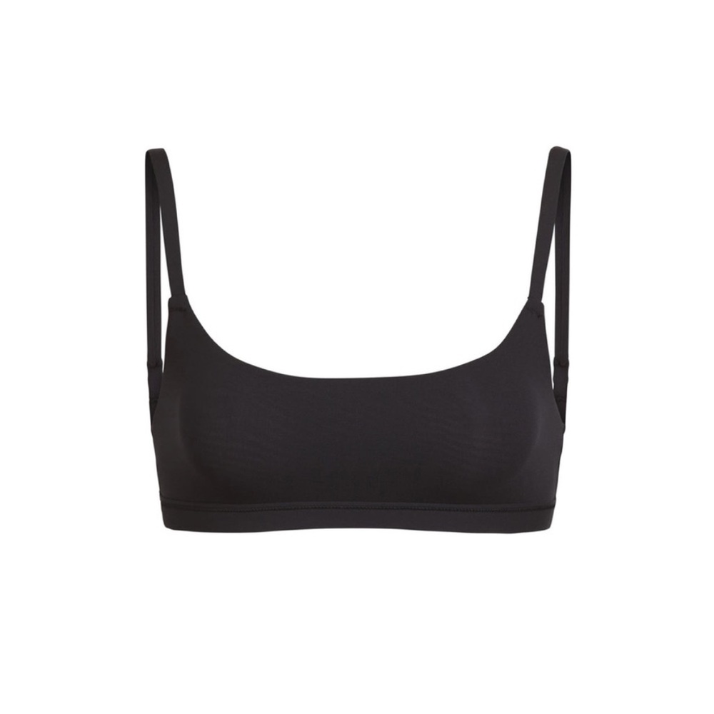 NWT SKIMS wireless scoop bralette, size XS